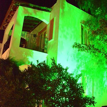 Villa Nergis Bitez Exterior photo