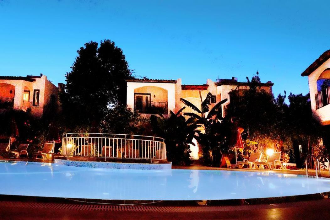 Villa Nergis Bitez Exterior photo