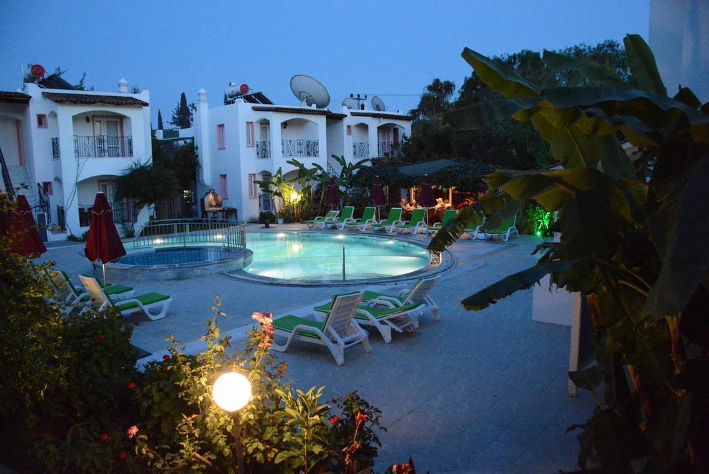 Villa Nergis Bitez Exterior photo
