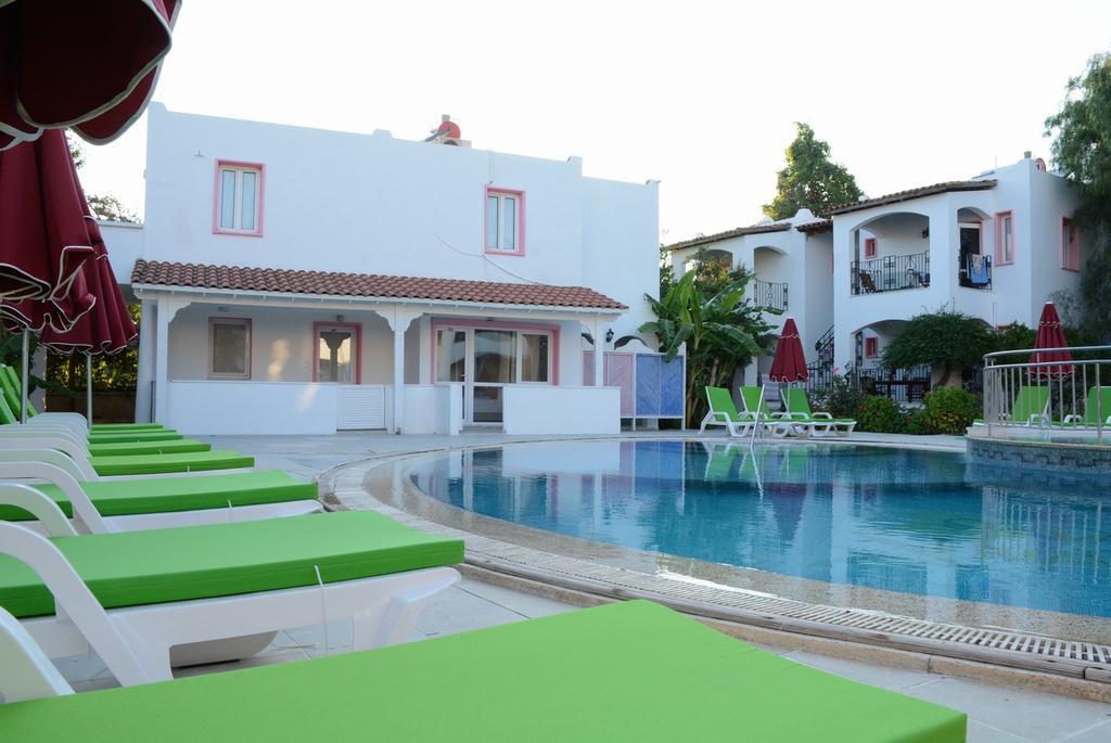 Villa Nergis Bitez Exterior photo